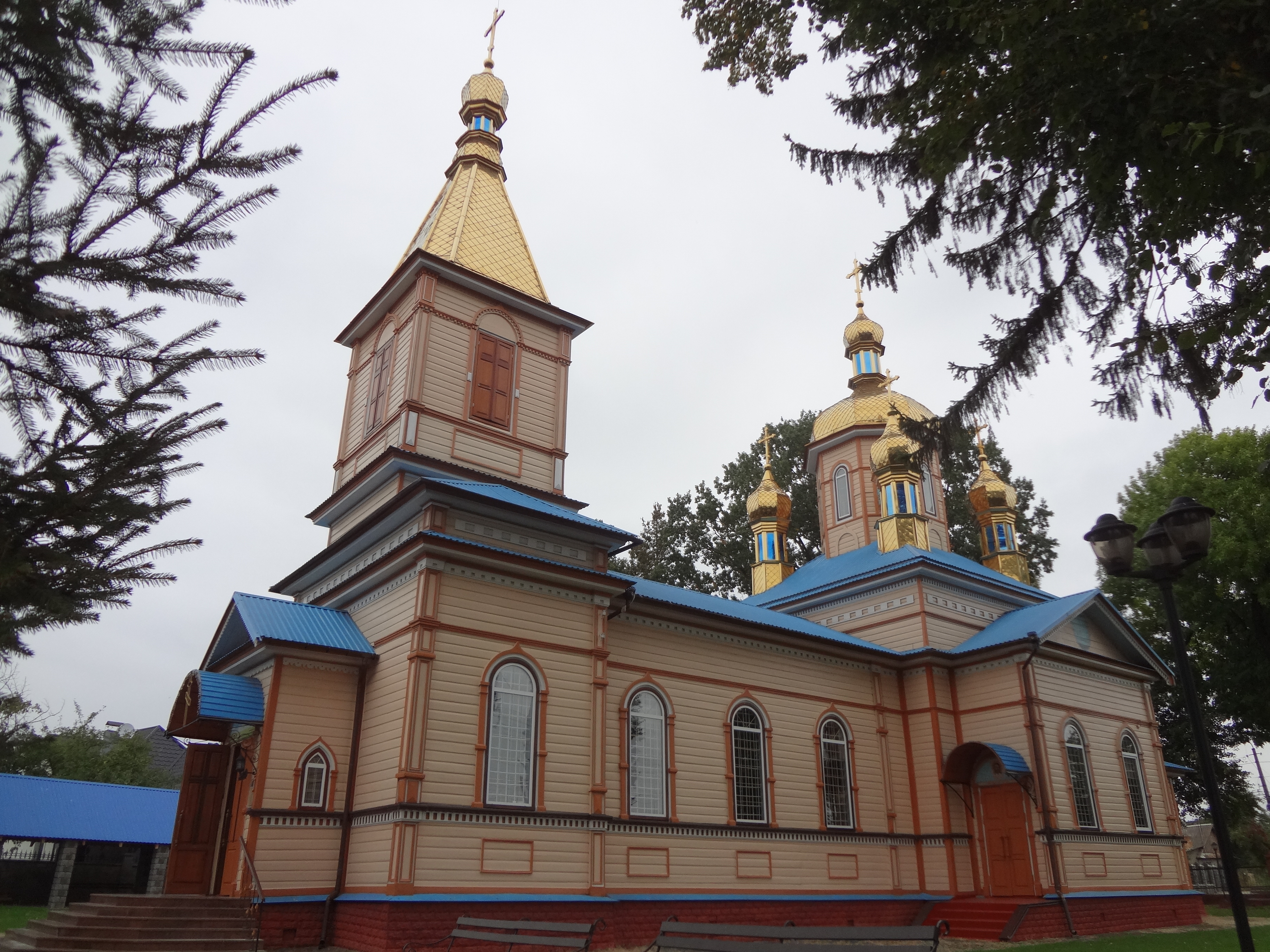 Фото до публікації в Фотоколекції з назвою Церква св. Трійці