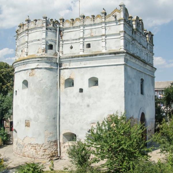 Луцька брама, Луцька вежа, Луцька надбрамна вежа